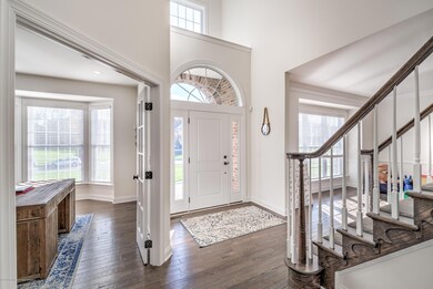 002_FOYER