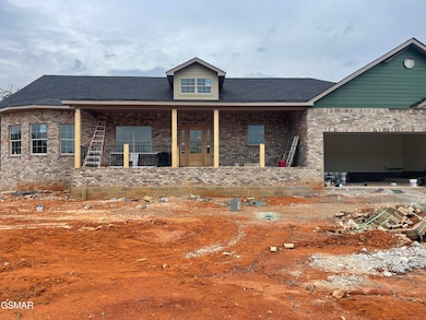 1208 Jenna Ct, Pigeon Forge, TN 37862 - photo 2