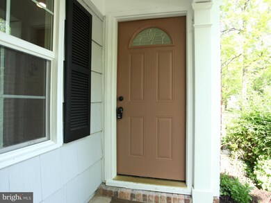 5484 Gloucester Rd, Columbia, MD 21044 - photo 2