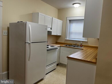 208 W Boscawen St unit 3, Winchester, VA 22601 - photo 3