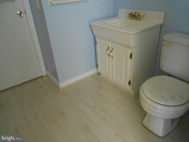 12826 Kitchen House Way, Germantown, MD 20874 - photo 6