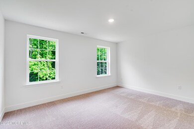 164 Woolley Ct, Oakhurst, NJ 07755 - photo 6