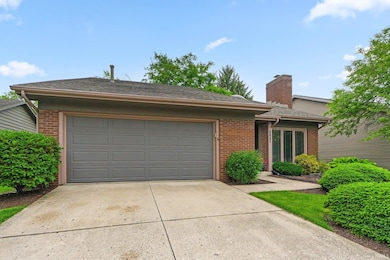 2521 E Saint Thomas Point, Fort Wayne, IN 46815 - photo 5