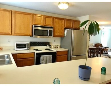 101 Berrington Rd, Leominster, MA 01453 - photo 2