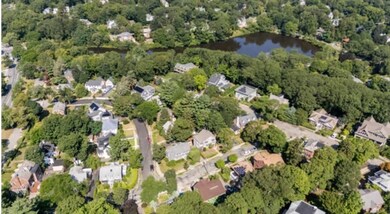 15 Commonwealth Park, Newton Center, MA 02459 - photo 5