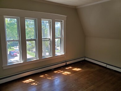 21 Pleasant St unit 3, Franklin, NH 03235 - photo 3