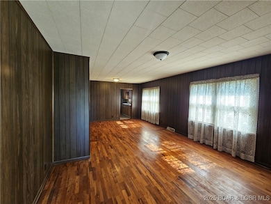 413 W 5th St, Eldon, MO 65026 - photo 3