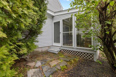 260 WestbrookStreet#11SouthPortland_05
