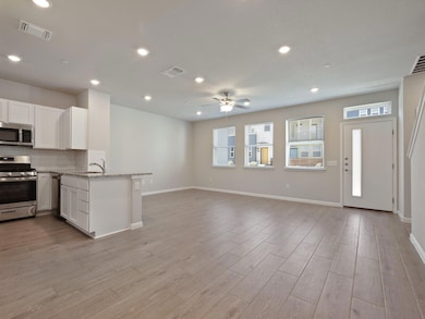 9015 Cattle Baron Path unit 2003, Austin, TX 78747 - photo 7