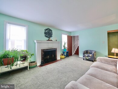 114 E Avon Rd, Brookhaven, PA 19015 - photo 3