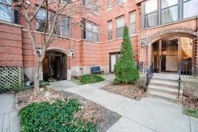 5317 N Kenmore Ave unit 2A, Chicago, IL 60640 - photo 2