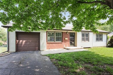 5521 Barton Ln, Shawnee, KS 66203 - photo 2