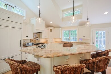 786 E Washington St, Hanson, MA 02341 - photo 2