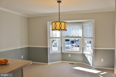 213 Fairfield Dr, Warrenton, VA 20186 - photo 2