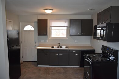 638 E Jenkins Ave unit C, Columbus, OH 43207 - photo 3