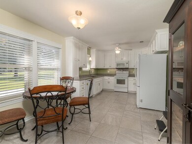 294 Emerald Acres Dr, Crawfordville, FL 32327 - photo 6