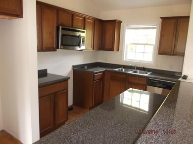 103 Emerald Ct, Holly Ridge, NC 28445 - photo 4