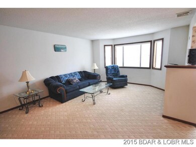 1103 Passover Rd unit 2, Osage Beach, MO 65065 - photo 4