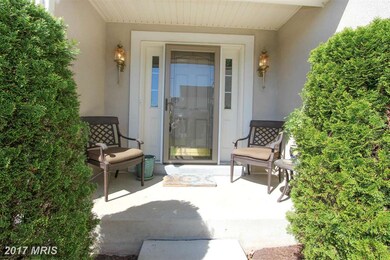 25889 Donovan Dr, Chantilly, VA 20152 - photo 2