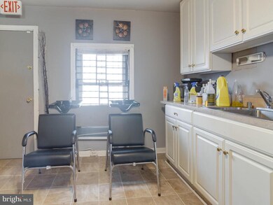 2438 E Monument St, Baltimore, MD 21205 - photo 6