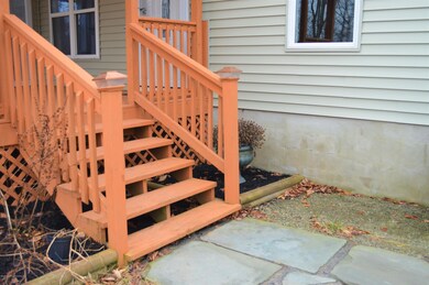 152 Laurel Rd E, Covington Township, PA 18444 - photo 7