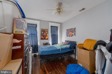 3215 Phelps Ln, Baltimore, MD 21229 - photo 6