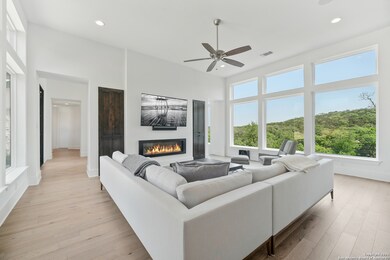 10038 Ivory Canyon, Helotes, TX 78255 - photo 5