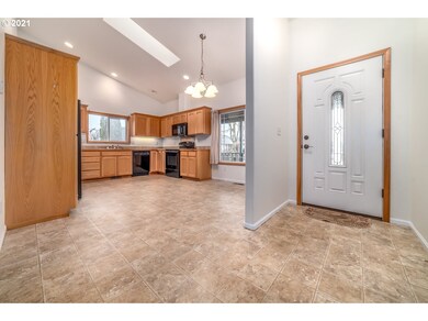 53 Sandalwood Loop, Creswell, OR 97426 - photo 7