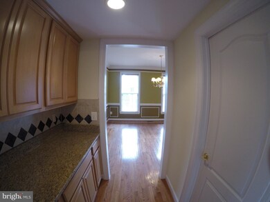 4721 Cochran Place, Centreville, VA 20120 - photo 7