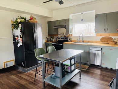 4 Station St, Patten, ME 04765 - photo 5