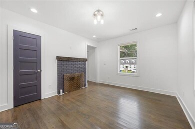 883 Gaston St SW, Atlanta, GA 30310 - photo 6