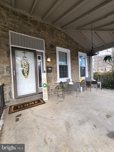 445 E Woodlawn St, Philadelphia, PA 19144 - photo 2