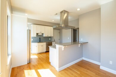 29 Cedar St unit 2, Cambridge, MA 02140 - photo 3