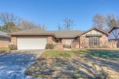 404 Mountainview Dr, Hurst, TX 76054 - photo 4
