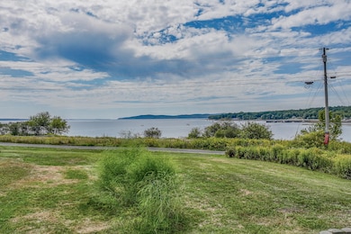 101 E Main St 37-(ZF-1671-31946-1-039)