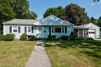 62 Freeman St, Warwick, RI 02886 - photo 2