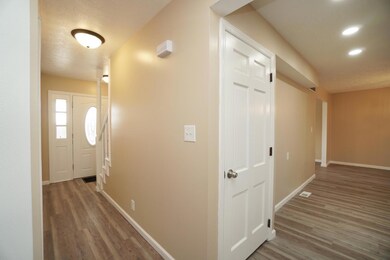 7234 Kyles Station Rd, Liberty Township, OH 45044 - photo 3