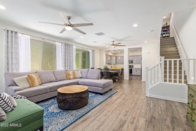 Listing_1321794_Photo_3_ID417450317
