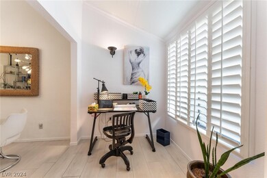 9532 Sunken Reef Cir, Las Vegas, NV 89117 - photo 7