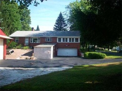 154 Chapin St, Ludlow, MA 01056 - photo 2