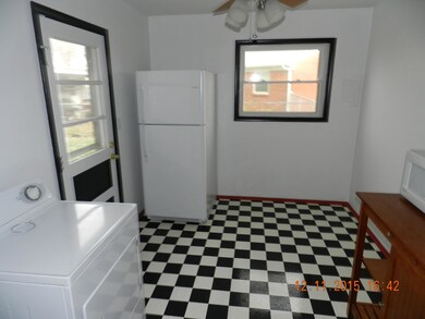 206 Hillview Blvd, Louisville, KY 40229 - photo 6