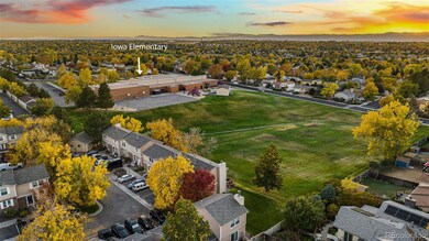 1523 S Ouray Cir unit B, Aurora, CO 80017 - photo 2