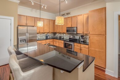 129_Walnut_St_Unit_244_01