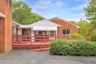 2604 Thomas Jefferson Pkwy, Charlottesville, VA 22902 - photo 4