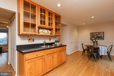 1772 Sandy Ct, Crofton, MD 21114 - photo 6