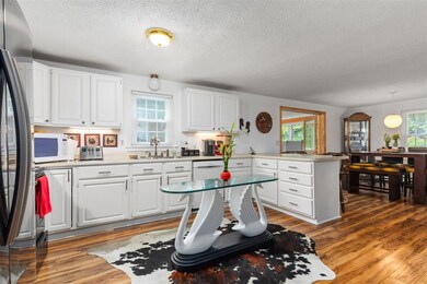 28 Riverbend Rd, Newmarket, NH 03857 - photo 5