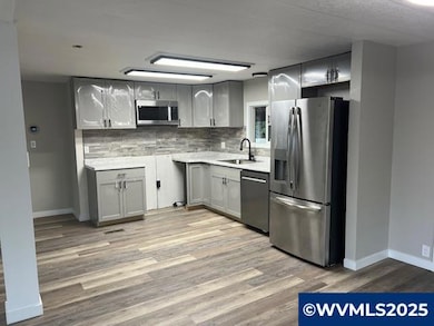 5422 Portland Rd NE, Salem, OR 97305 - photo 5