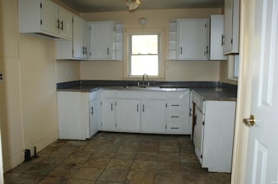 1210 N Webster St, Kokomo, IN 46901 - photo 7