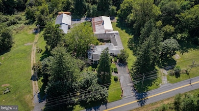 2148 Delmar Orchard Rd, Martinsburg, WV 25403 - photo 4