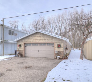 3407 Sandy Beach St, Wayland, MI 49348 - photo 6